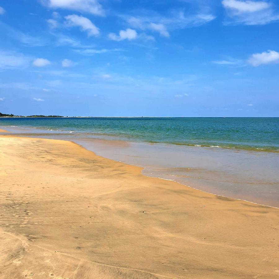 Wellé Wadiya Beach Hotel&Restaurant Kalpitiya Bagian luar foto