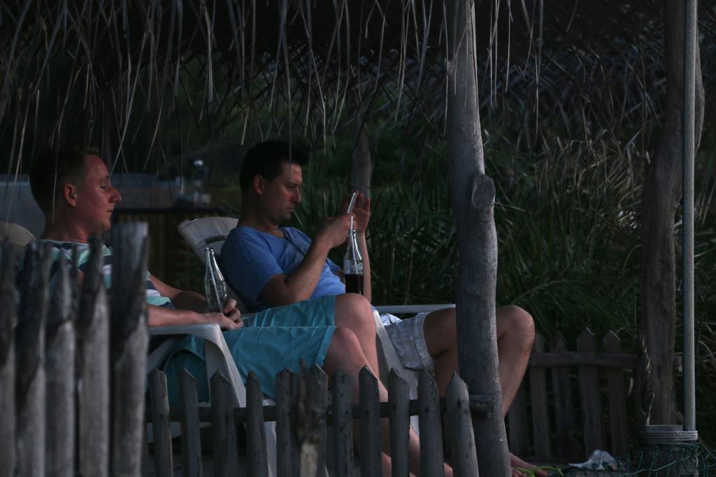 Wellé Wadiya Beach Hotel&Restaurant Kalpitiya Bagian luar foto